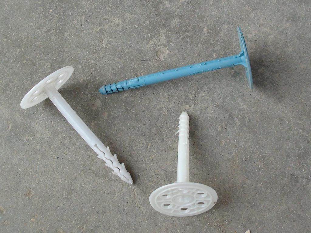 塑料保溫釘?shù)念愋团c使用需要合適